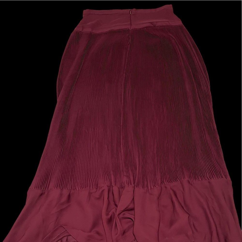 Cute Flowy skirt
